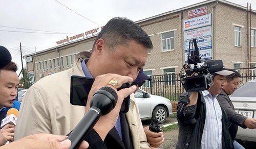Б.Хурц нарын есөн хүнд холбогдох хэргийн шүүх хурал хойшиллоо