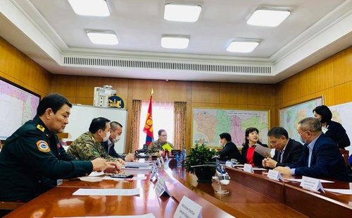 Шуурхай: Хөл хориог зургадугаар сарын 30-ныг хүртэл сунгалаа