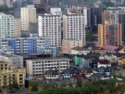 Орон сууцны түлхүүрийг ирэх сарын 15 гэхэд гардуулах үүрэг өгөв
