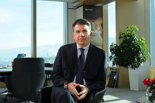 Жон Белл: Энэ хүнд үеийг даван туулахад нь харилцагчдадаа дэмжлэг үзүүлж, хамтарч ажиллана