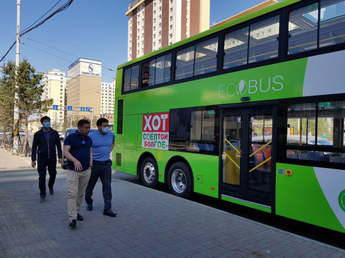 Хоёр давхар автобус үйлчилгээнд явж эхэллээ