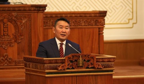 Х.Баттулга: СЕХ-ны удирдлага яаралтай өргөдлөө өгч огцрохыг чуулганы индэр дээрээс шаардаж байна