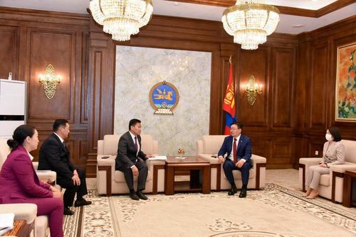 Ёс зүй, үйлдвэржилт, цахим бодлогын байнгын хороо байгуулах санал гаргав