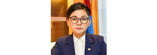 Ч.Чулуунцэцэг: АН-ын ахмадууд ач, зээгээ хараад гэртээ суугаач