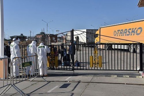 Чехээс ирсэн оюутныг хилээр нэвтрүүлэхээр болжээ