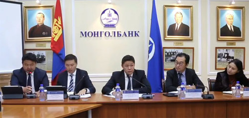 Монголбанк: Төсвийн орлого 21.4 хувиар буурч, төсвийн тэнцэл 2.2 их наяд төгрөгийн алдагдалтай гарсан