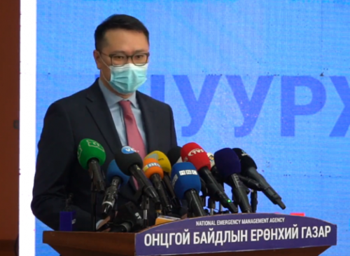Унгарт тэтгэлгээр сурдаг оюутнууд тусгай үүргийн нислэгээр буцлаа