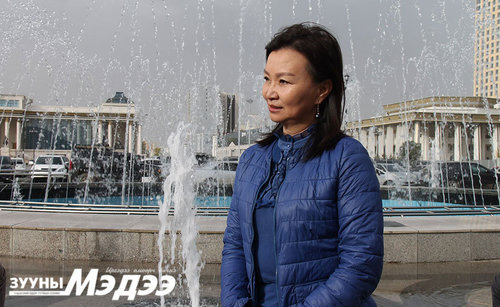 Анна Каренина шиг амьдарсан “Унаган хайр”-ын Б.Нармандах