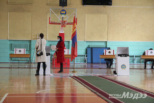 ФОТО: Аймаг, нийслэл, сум, дүүргийн ИТХ-ын сонгууль