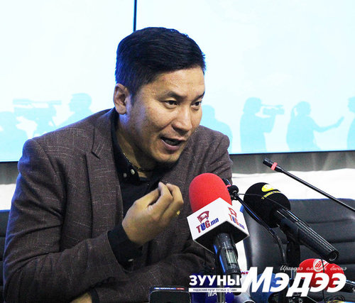 Барилгачин залуусыг эрх ашгийнхаа төлөө нэгдэхийг уриалав