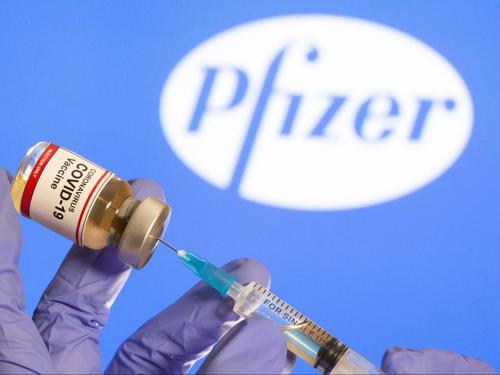 Америкчууд Pfizer вакциныг үнэгүй авна