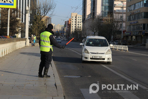 Хуурамчаар үйлдэж байгаа учраас тусгай зөвшөөрлийг цуцалжээ