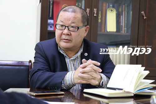 Г.Билгүүдэй: “Монголын нууц товчоо” 1240 онд  зохиогдсон гэдэг нь худал