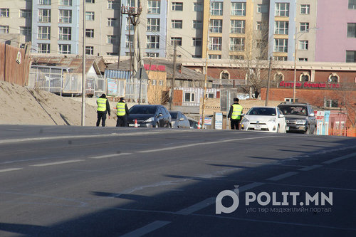 Орон нутгийн иргэдийг гэрт нь тусгаарлана