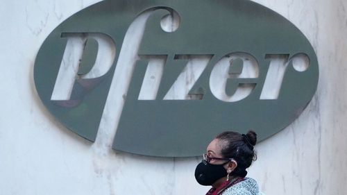 “Pfizer” вакцин тариулсан 23 хүн нас баржээ