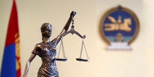 Эрх баригчдын “Хонгил нураана” гэж ярьсаар баталсан Шүүхийн хуулийн өөрчлөлтүүд
