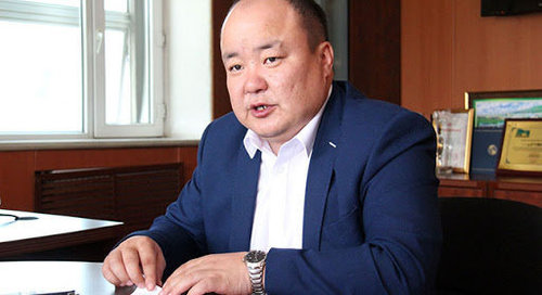 Л.Ганбат: Энэ жил 39 мянган сурагч ЭЕШ өгнө