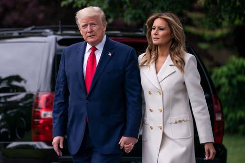 Дональд Трамп, Меланиа нар COVID-19 эсрэг вакцинд хамрагджээ
