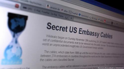 Wikileaks дуулиант илчлэлт хийгээд 10 жил боллоо. Тэд дэлхийг яаж өөрчилсөн бэ?