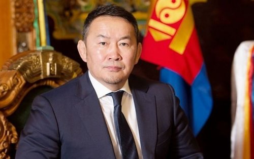 Ерөнхийлөгч өрх бүрт сар бүр нэг сая төгрөг олгох тухай албан бичгийг Ерөнхий сайдад хүргүүллээ