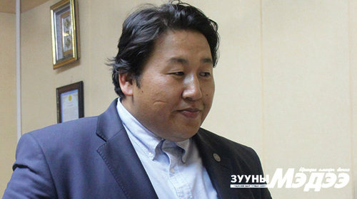 А.Бямбажаргал: Одоогийн Ерөнхийлөгч дахин нэр дэвших эсэх маргаан П.Очирбат гуайнхаас огт өөр