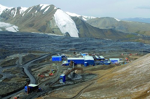 Киргиз: Кумтор тойрсон асуудал