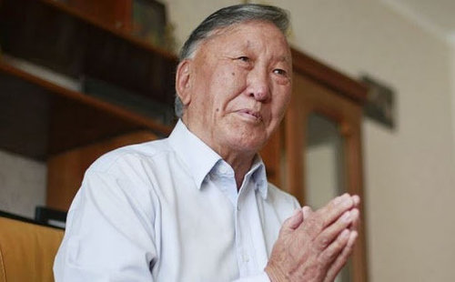 Ерөнхийлөгч Х.Баттулга аа, надад танаас гуйх юм алга, ард түмэндээ л амь гуйя