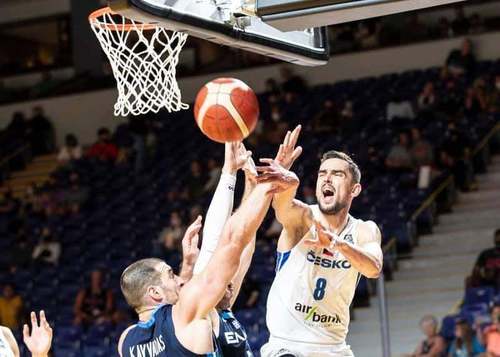 Танилц: Сагсан бөмбөгийн төрлөөр олимпод оролцох 12 шигшээ баг тодорлоо