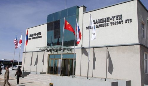 Наадам, амралтын өдрүүдэд Замын-Үүд боомт хэвийн ажиллана