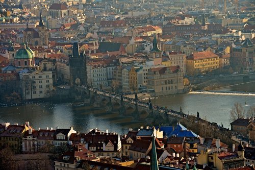 Карлын гүүр