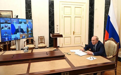 В.Путин Буриадын Байгаль нуурын орчмын цэвэрлэх байгууламжийн талаархи асуултыг сонслоо