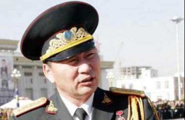 Дэслэгч генерал Ц.Тогоо Ерөнхийлөгчийн зөвлөхөөр томилогдлоо