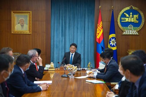 У.Хүрэлсүх: Эдийн засгийг сэргээхэд төр, хувийн хэвшлийн хамтын ажиллагаа чухал байна