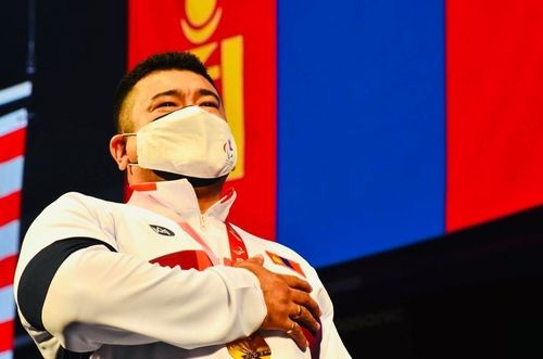 Э.Содномпилжээ:Энэ медалиа эх орон, төр засаг, ард түмэндээ зориулж байна