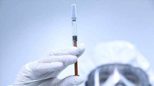COVID-19: Вакцины гуравдугаар тунгийн талаар хэн, юу хэлэв?