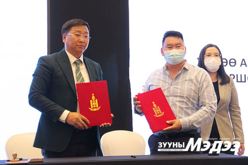 11 хоршоонд 810 сая төгрөгийн зээл олголоо