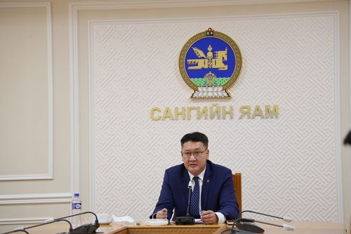 Б.Жавхлан: Ирэх оны төсөв цар тахлын дараах сорилт руу чиглэнэ