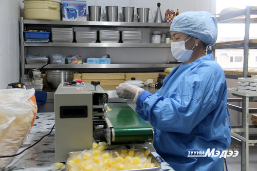 “Сүүтэй” брэндийнхэн