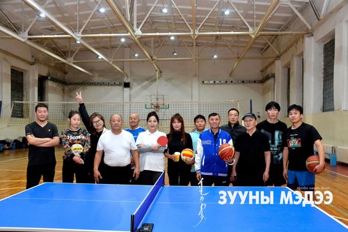 ФОТО: Сэтгүүлчид спорт өдөрлөгт нэгдэв
