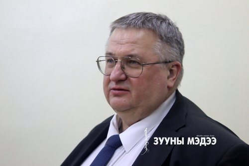 ОХУ-ын Засгийн газрын орлогч дарга А.Л.Оверчук Г.В.Плехановын нэрэмжит салбар сургуульд зочлов