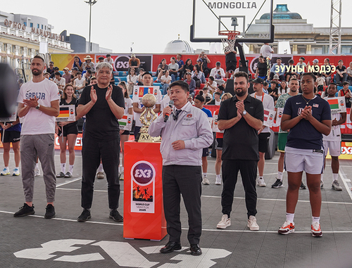 3х3 сагсан бөмбөгийн ДАШТ Сүхбаатарын талбайд эхэллээ