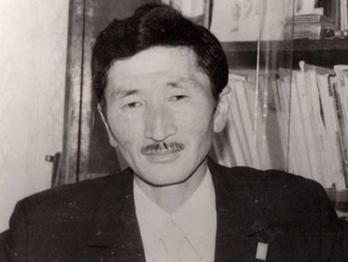 Өнөөдөр Р.Чойномын мэндэлсэн өдөр