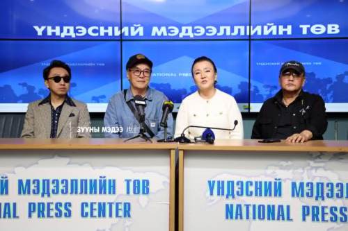 Соёл-Эрдэнэ хамтлаг энэ сарын 28-нд төв талбайд тоглолтоо хийнэ